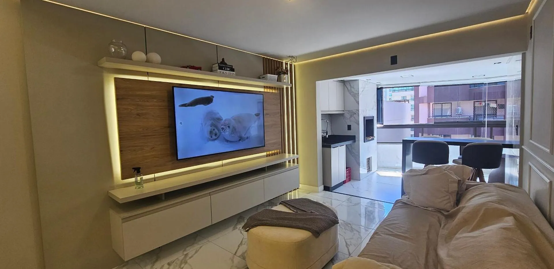 Apartment Apto Dos Famosos Na Meia Praia Itapema A 70 Metros Do Mar
